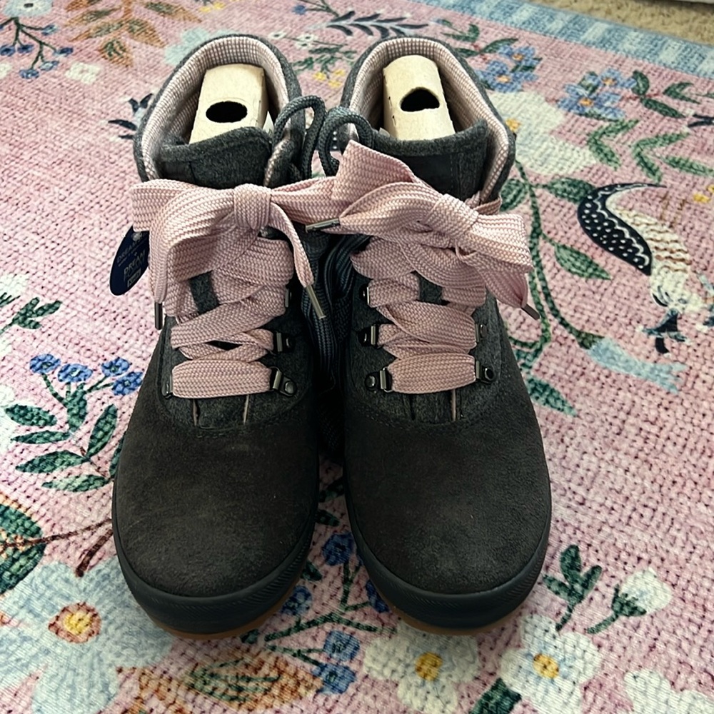Keds women’s Camp Water-Resistant Boots